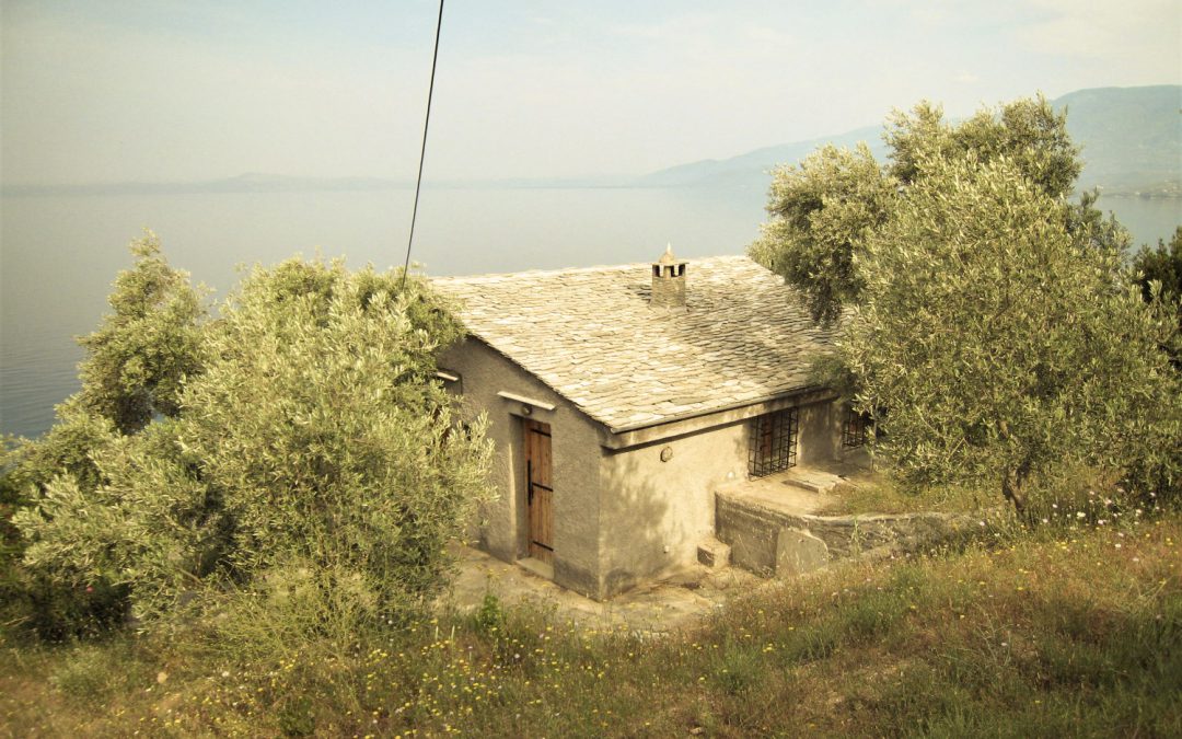 HOLIDAY HOUSE IN PILIO